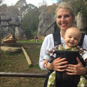 Meet your Posher, Elizabeth