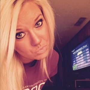 Meet your Posher, Ali