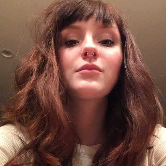 Meet your Posher, Kathleen - Picture 1 of 1