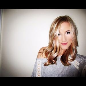 Meet your Posher, Caley