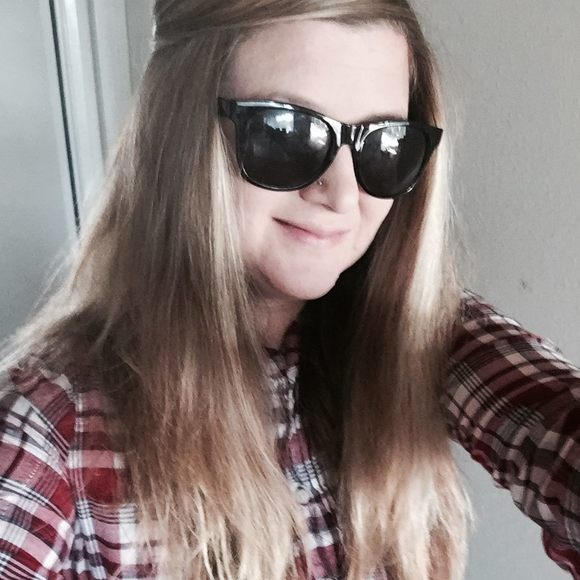 Meet your Posher, Morgan - Picture 1 of 1