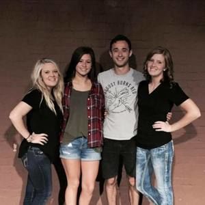 Meet your Posher, Christine