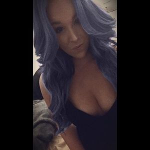 Meet your Posher, Mycala