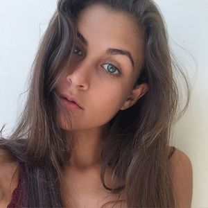 Meet your Posher, Dalyah