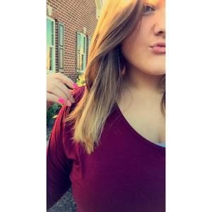 Meet your Posher, Kelsey