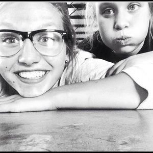 Meet your Posher, Damaris