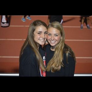 Meet your Posher, Casey