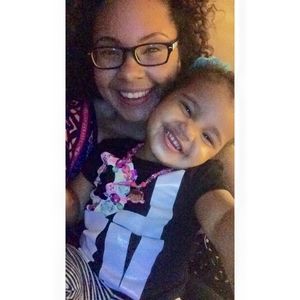 Meet your Posher, Iris