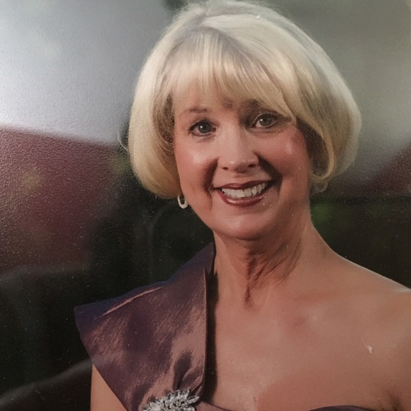 Meet your Posher, Suanne - Picture 2 of 2