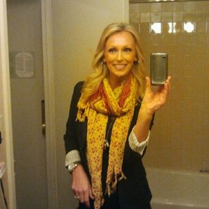 Meet your Posher, Rebekah