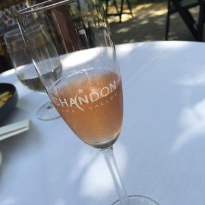 Meet your Posher, Movetia