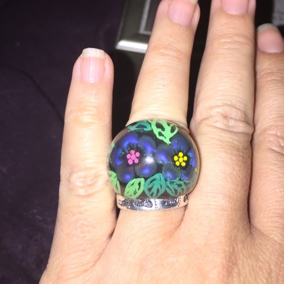 Women's Eccentric Glass Ring NWOT