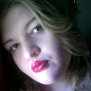 Meet your Posher, Annie