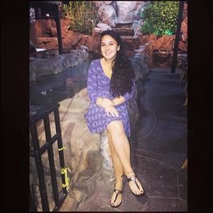 Meet your Posher, Mirna