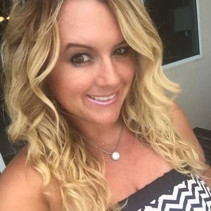 Meet your Posher, Melanie