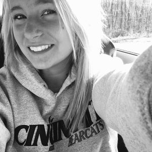 Meet your Posher, Kortney