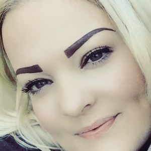 Meet your Posher, Janelle