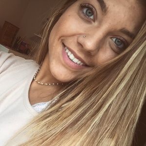 Meet your Posher, Allison