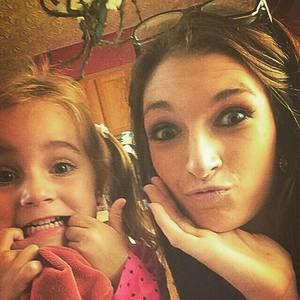 Meet your Posher, Becca