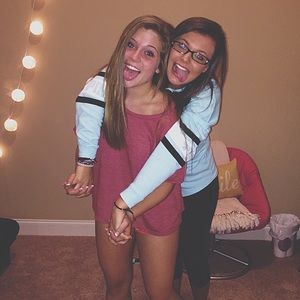 Meet your Posher, Laura