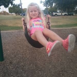 Meet your Posher, Laurie