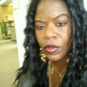 Meet your Posher, Marlinda