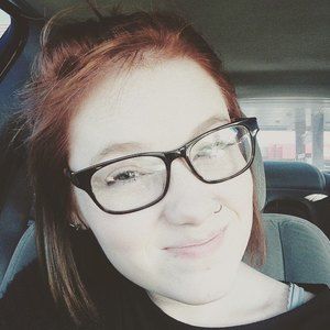 Meet your Posher, Chloe