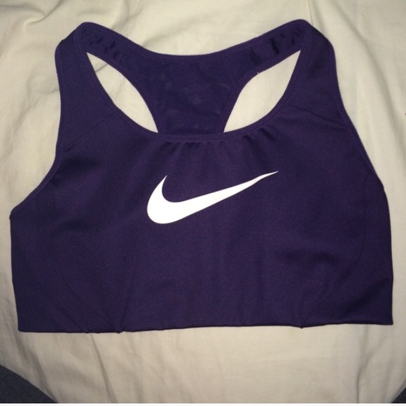 2 Nike sports bras
