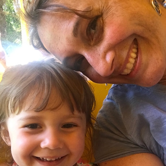 Meet your Posher, Karen - Picture 1 of 1