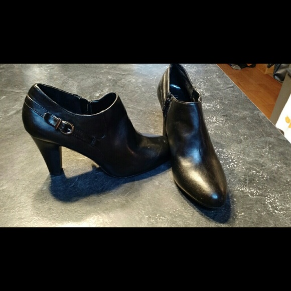 Ankle boots