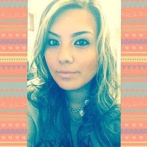 Meet your Posher, Janet