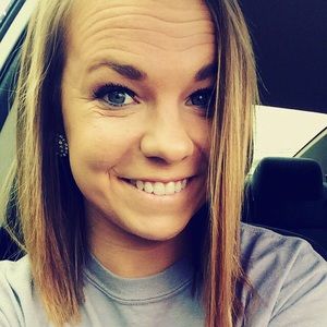 Meet your Posher, Shelby