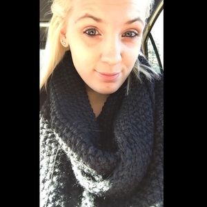 Meet your Posher, Shay