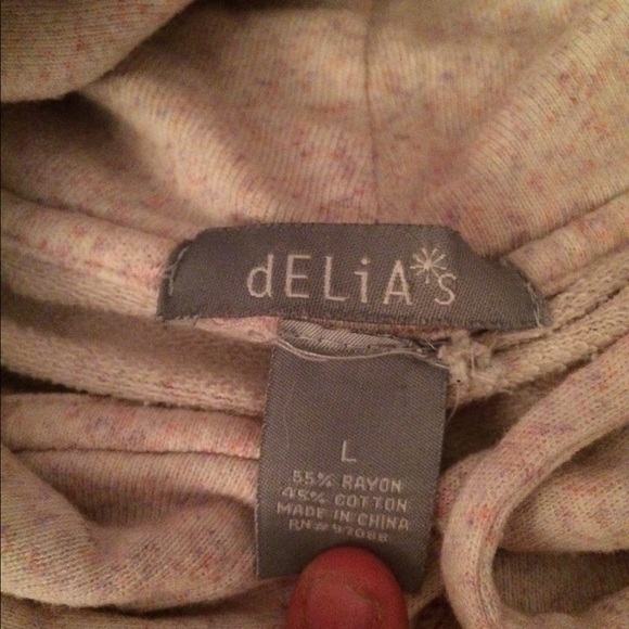 Half sleeve light pink hoodie - Picture 3 of 4