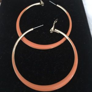 Orange hoops, perfect for spring and summer!