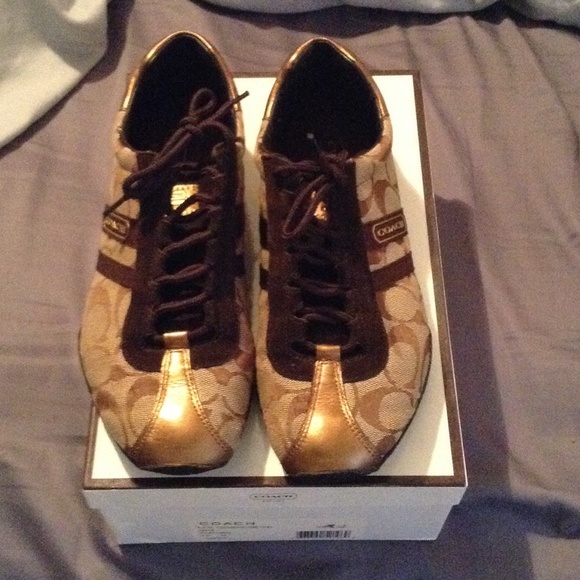 Coach khaki/bronze sneakers