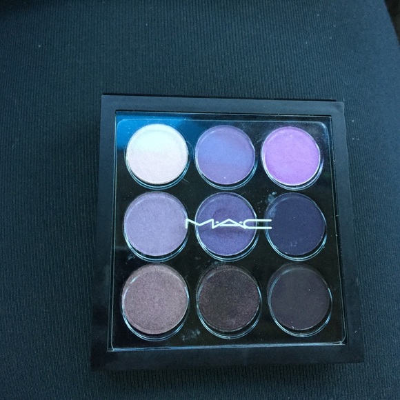 "Authentic" MAC makeup