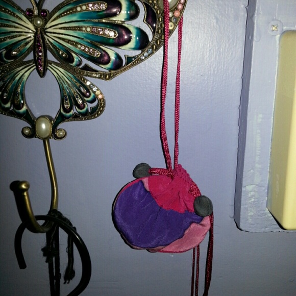 100% SILK from JAPANESE KIMONO's pouch - Picture 2 of 4