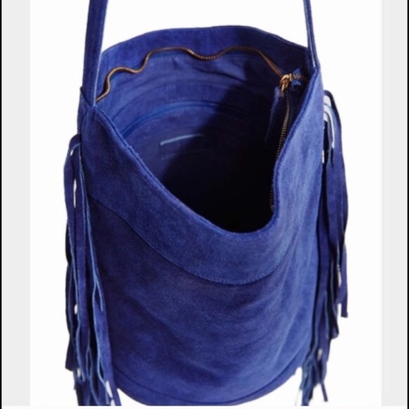 Urban Outfitters Ecote Suede Fringe Bucket Bag - Picture 2 of 4