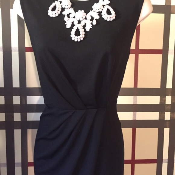 NWT black sleeveless dress Sz L - Picture 2 of 4