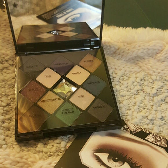 Sold♡♡♡Smashbox On the rock - Picture 3 of 4