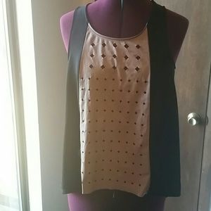 Sleeveless cutout blouse