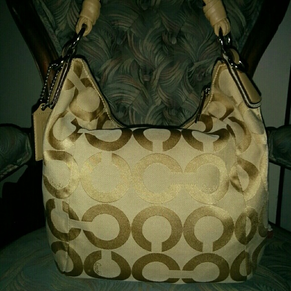 Coach Outlet 🎉Last minute deal!!🎉 Coach handbag