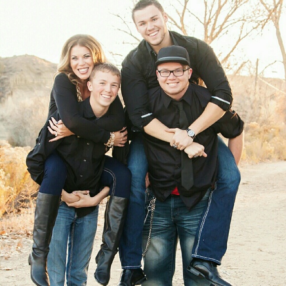 Meet your Posher, Christine - Picture 4 of 4