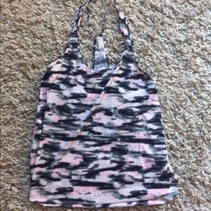 Lululemon tank