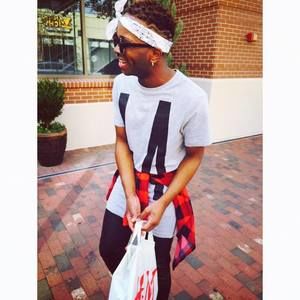 Meet your Posher, Cameron