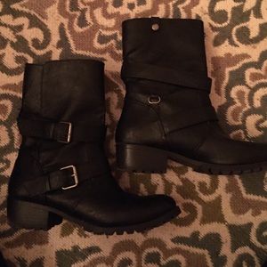 Black motorcycle boots.