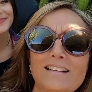 Meet your Posher, Kay