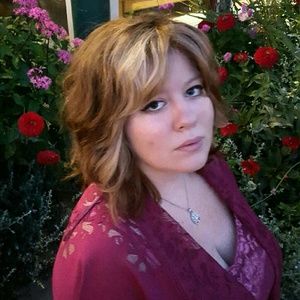 Meet your Posher, Adriana