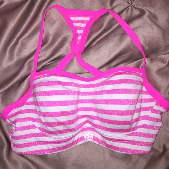 Victoria's Secret sports bra size 34C